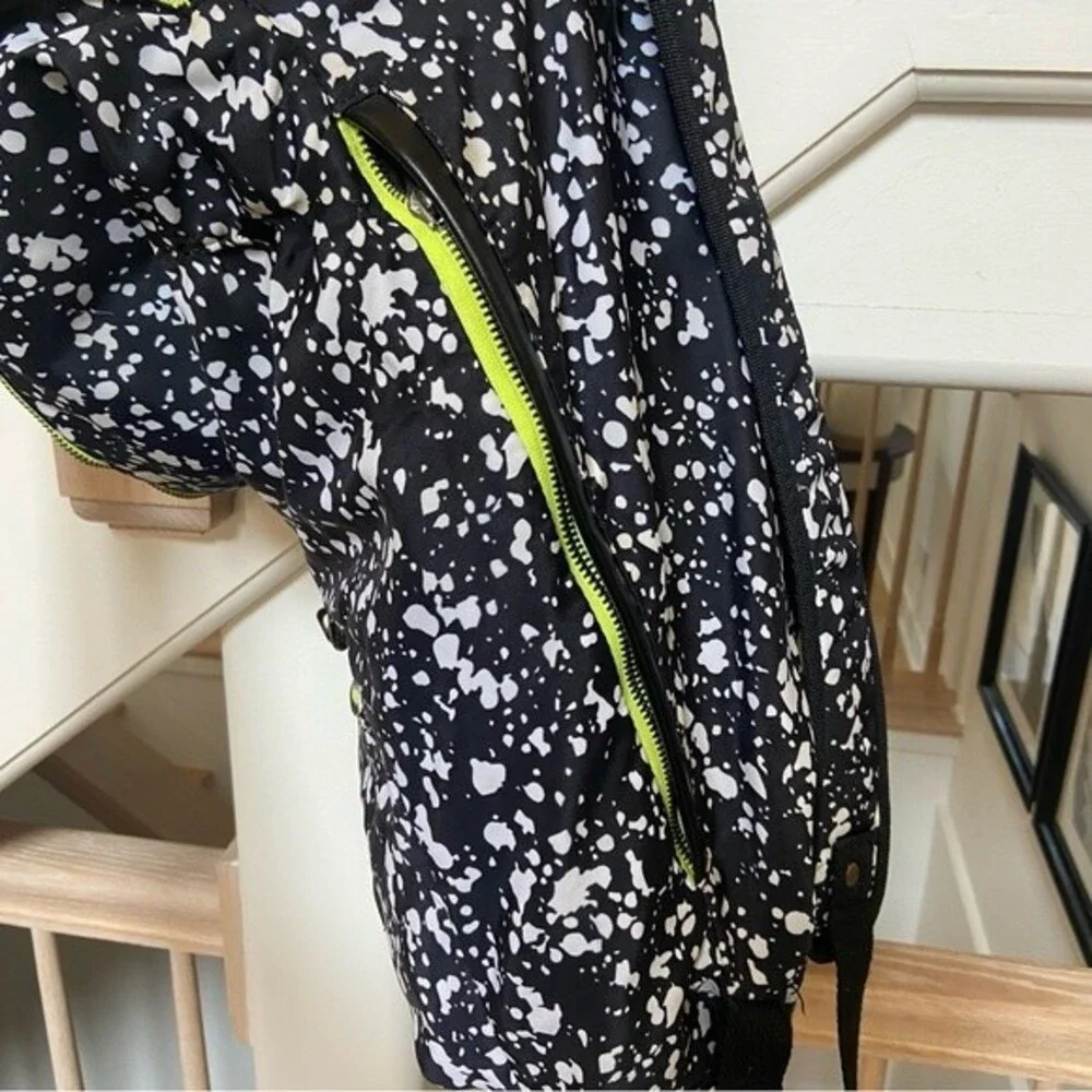 Fabletics The Riley Backpack in Black Paint